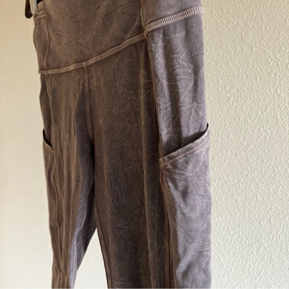 Lululemon Fast and Free Tight II 25” Ice Dye Non-Reflective Leggings Size 6